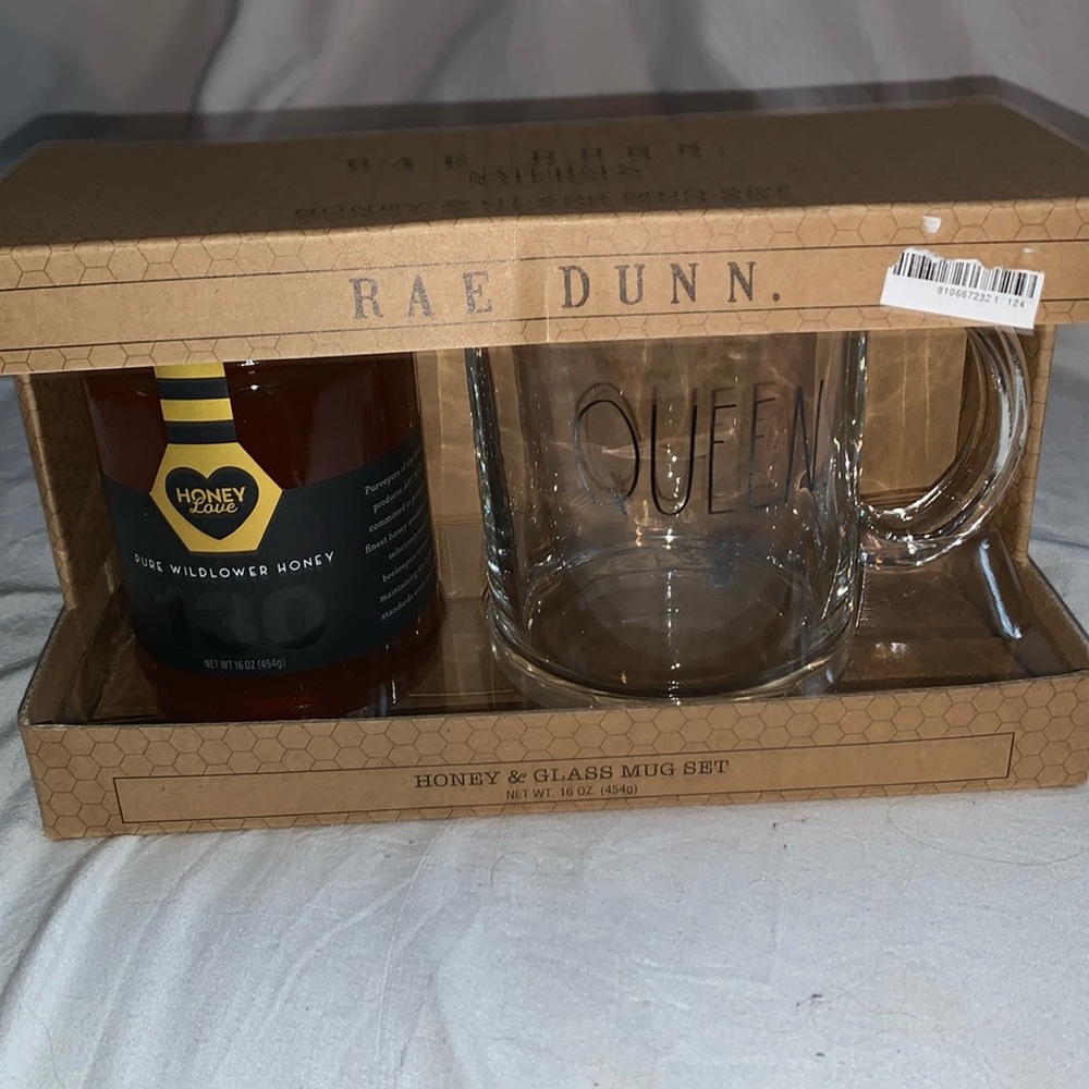 New Rae Dunn glass mug‎